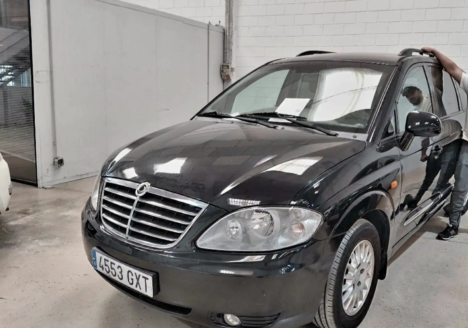 SsangYong Rodius 270 Xdi - 1