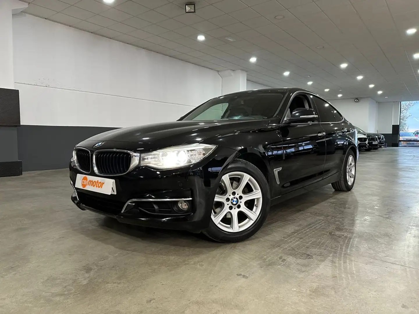 BMW 320 320d Gran Turismo Negro - 2