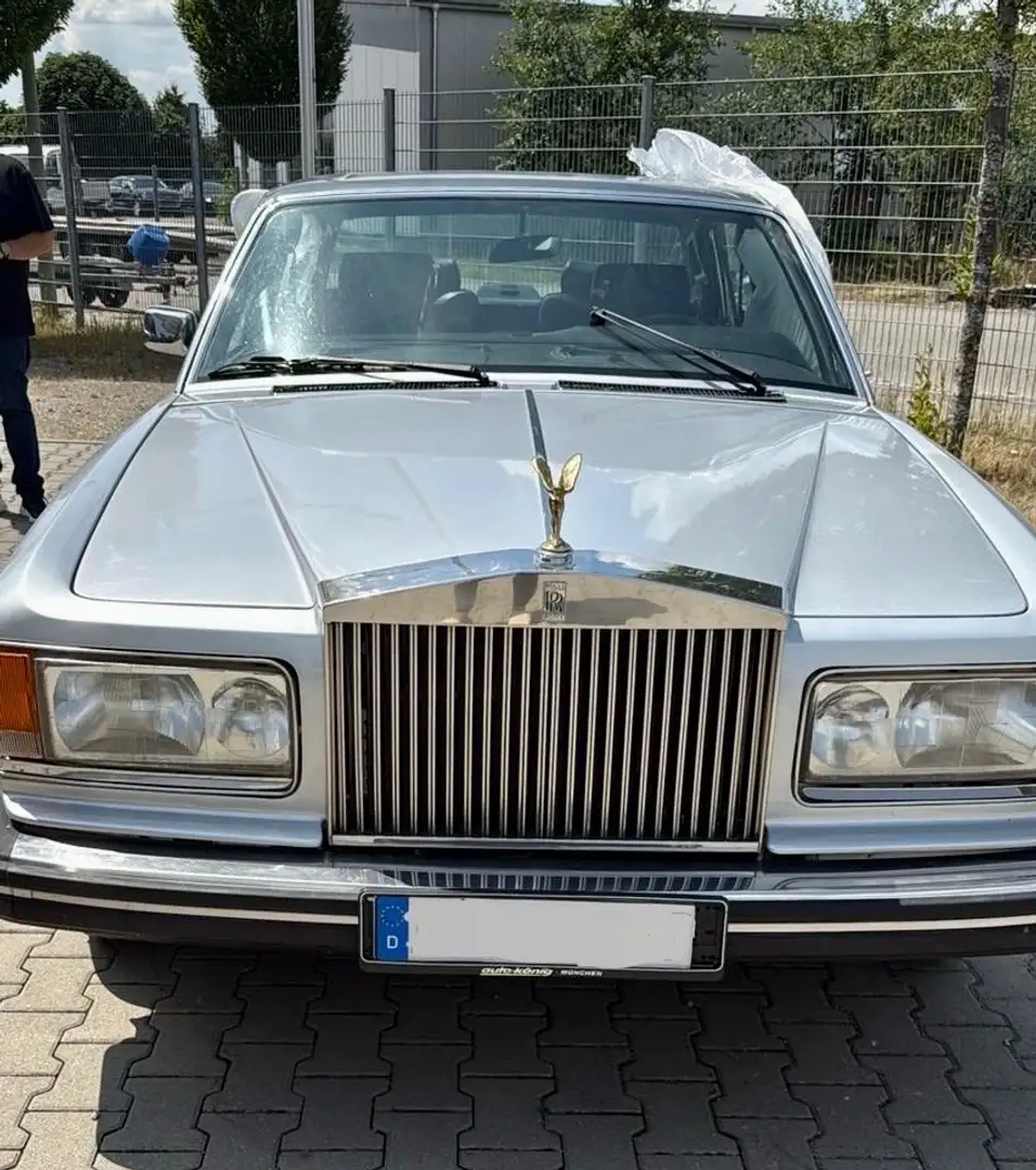 Rolls-Royce Silver Spur 6.7L Oldtimer Silber - 2