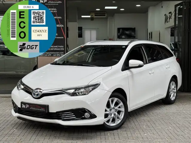 Toyota Auris Touring Sports hybrid 140H Active