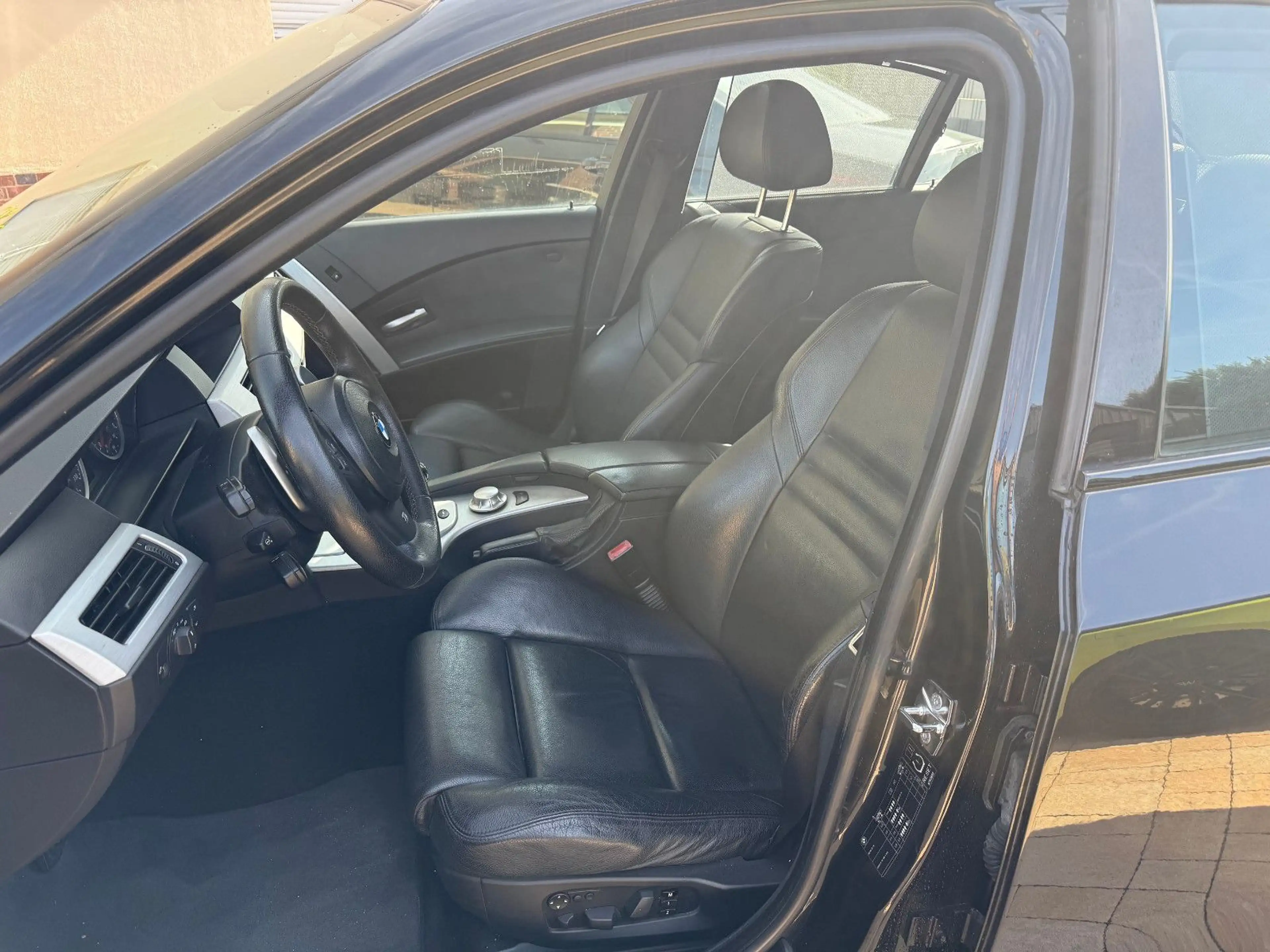 BMW M5 Limousine+Leder+Navi+HuD+original Zustand+ — photo 8
