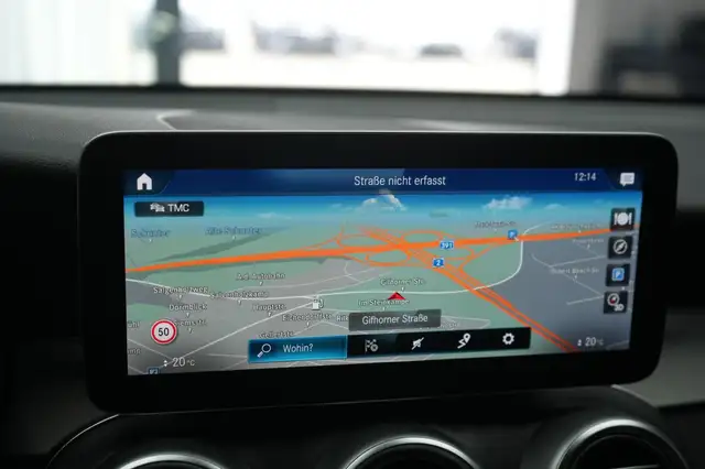 Mercedes-Benz GLC view 16