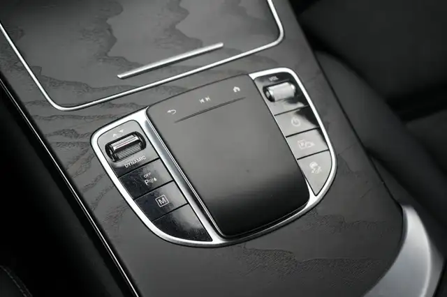 Mercedes-Benz GLC view 19