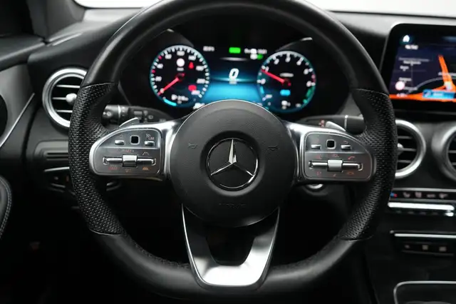 Mercedes-Benz GLC view 22