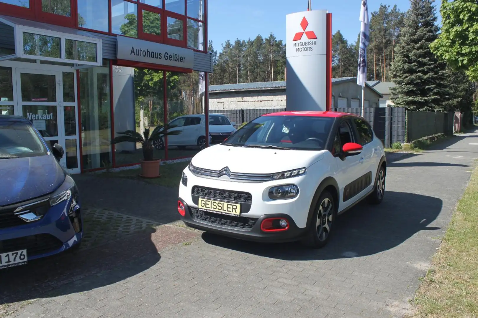 Citroen C3 1.2 Feel Blanc - 1
