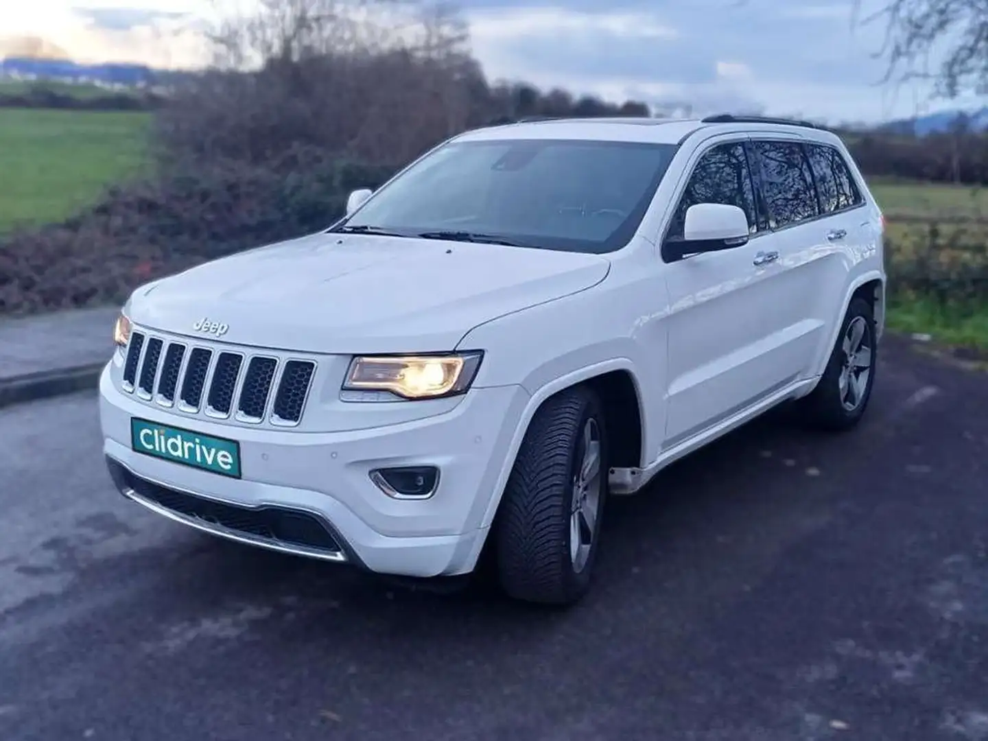 Jeep Grand Cherokee 3.0 V6 Diesel Overland 250 CV Blanco - 1