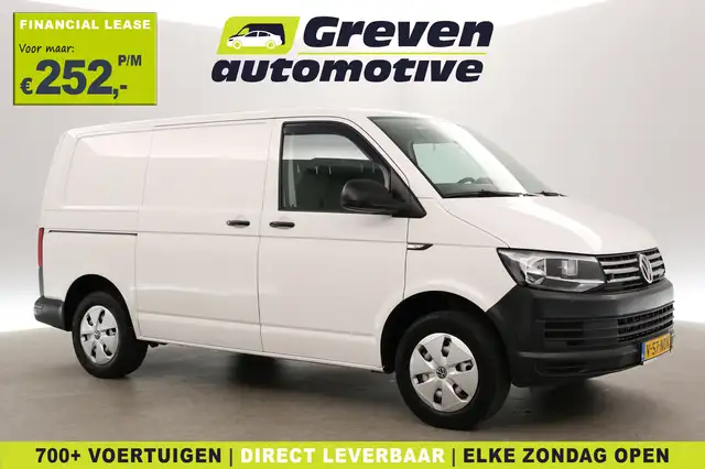 Volkswagen T6 Transporter 2.0 TSI 150PK L1H1 | Benzine | 3 Zits | Trekhaak |