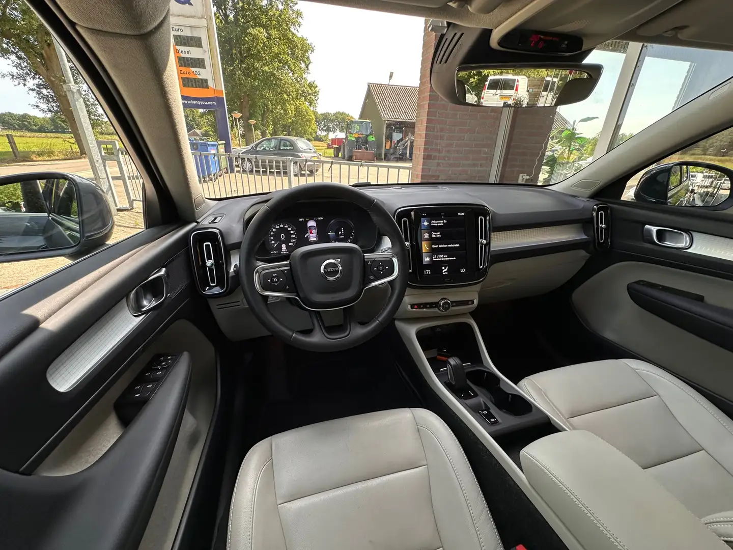 Volvo XC40 1.5 T5 Recharge Inscription camera leder Blauw - 2