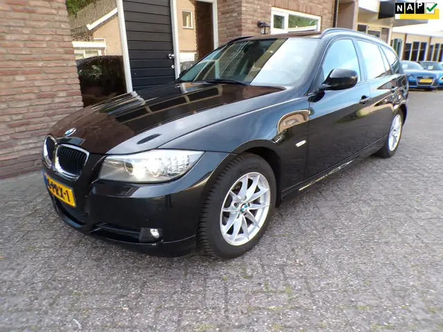 BMW 316 3-serie Touring 316i Business Line Navi