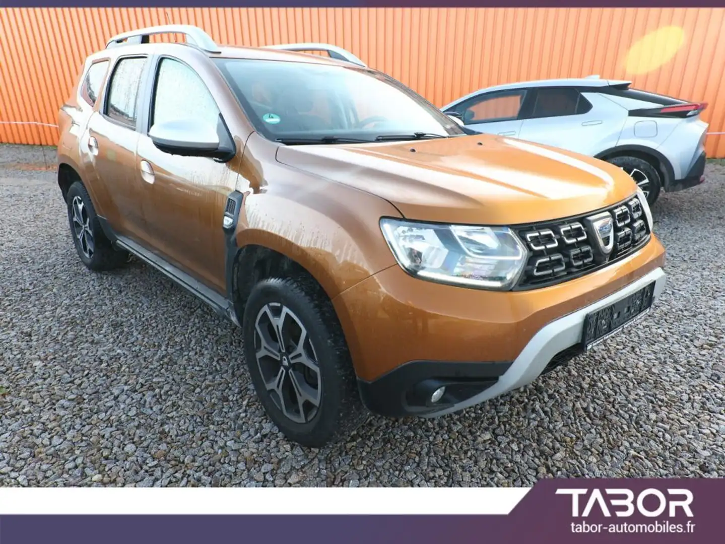 Dacia Duster II 1.6 SCe 115 Prestige GPS PDC Narancs - 2