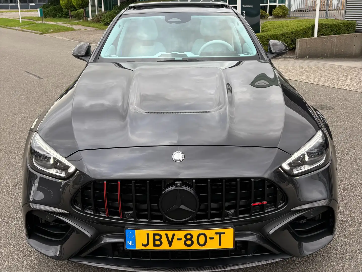 Mercedes-Benz C 63 AMG AMG 63S E Performance 680 pk Designo Grijs - 2