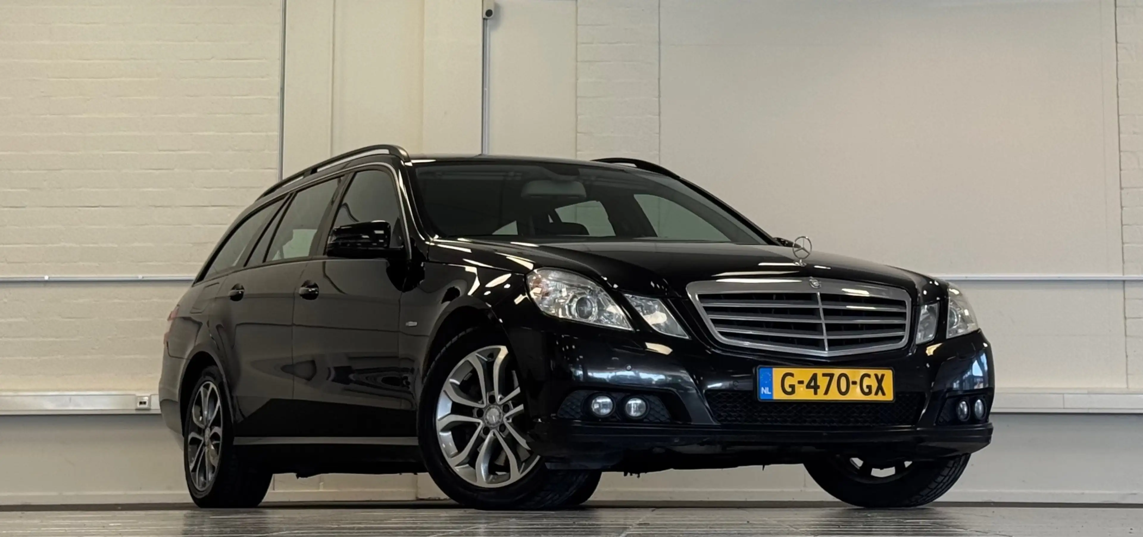 Mercedes-Benz E 250 Estate CGI Avantgarde Elek. achterklep Navi — photo 2