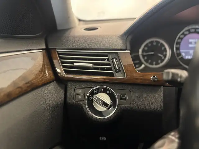 Mercedes-Benz 250 view 15