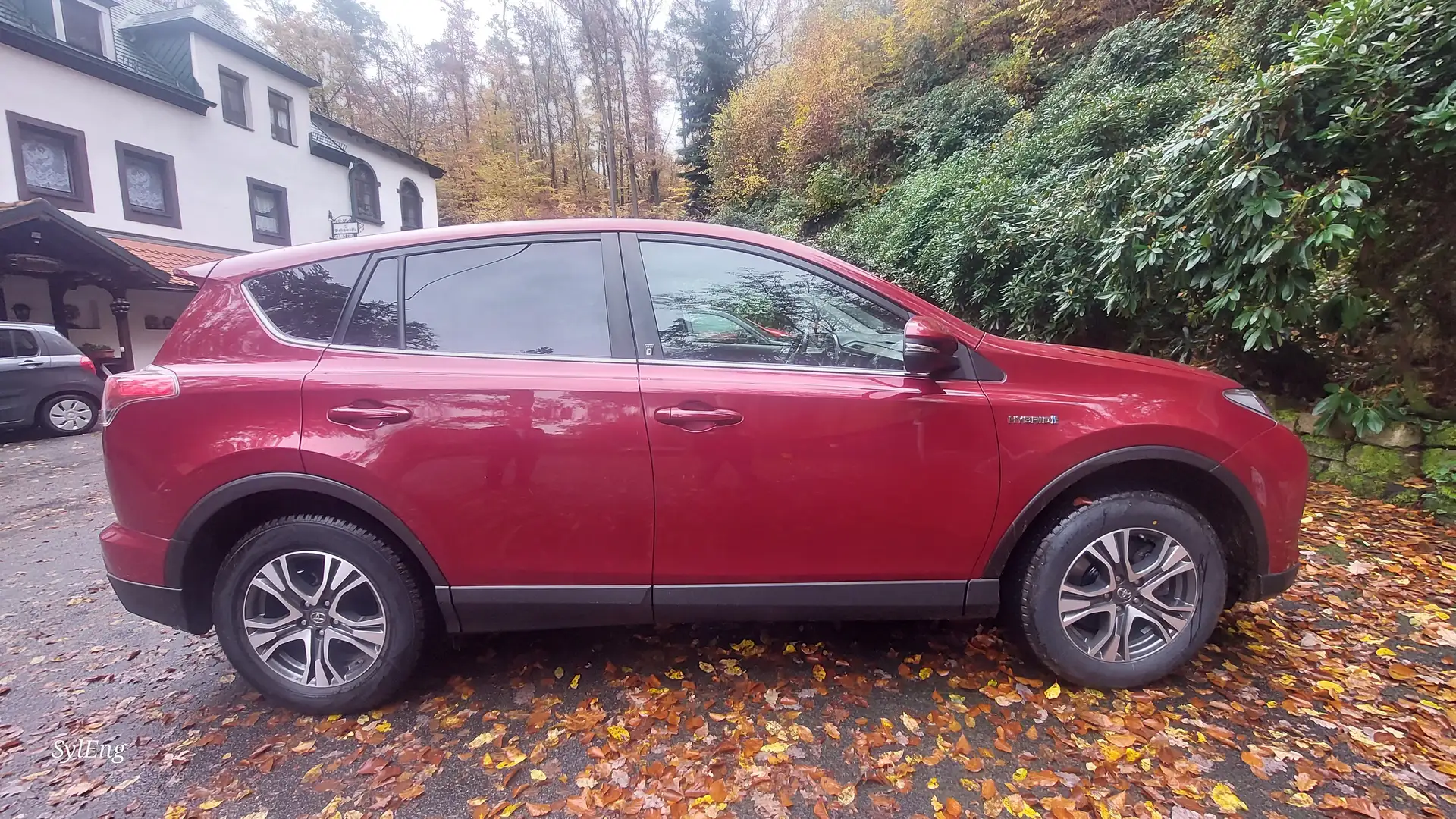 Toyota RAV 4 RAV 4 2.5 4x4 Hybrid Comfort Rot - 1