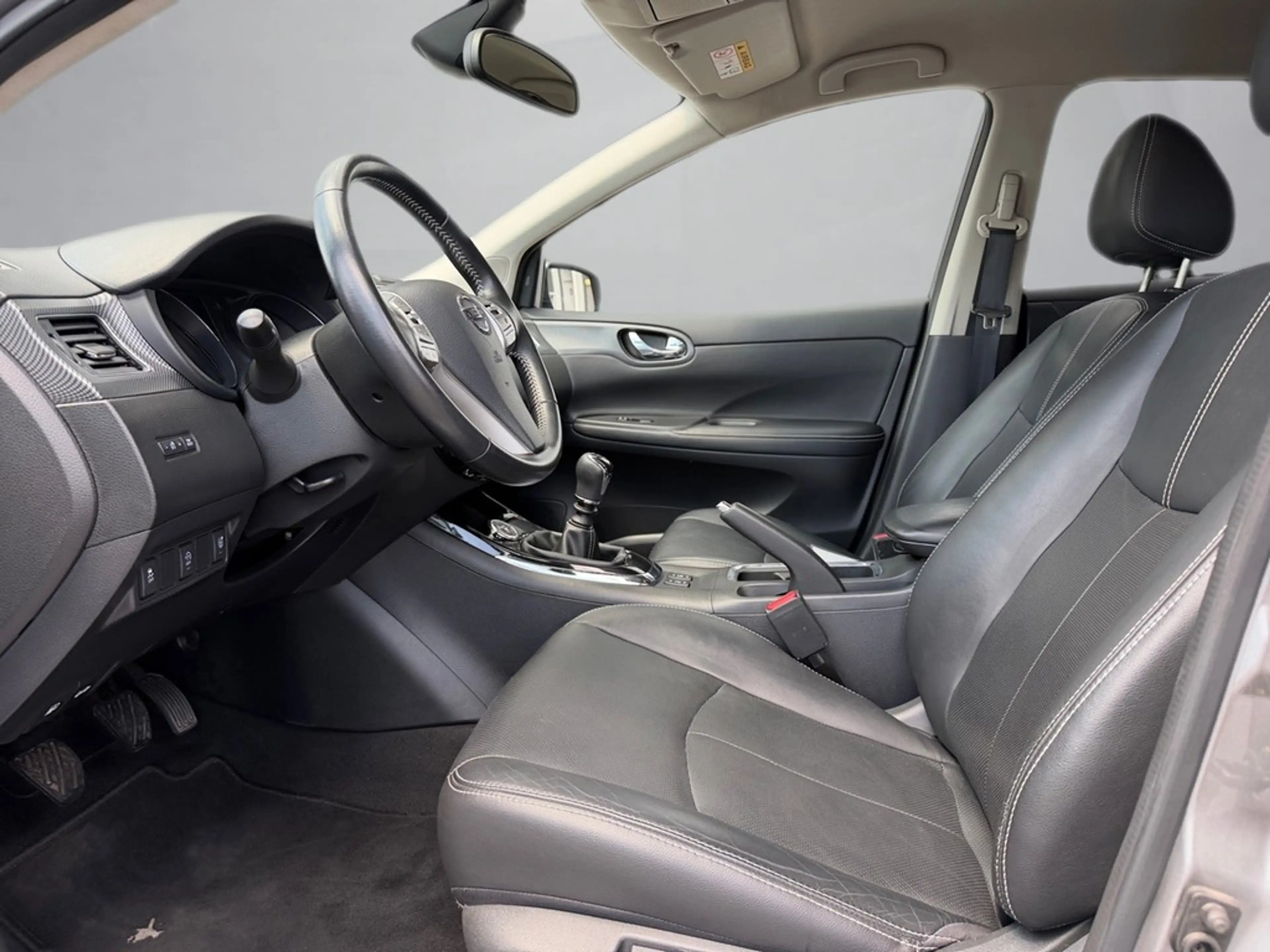 Nissan Pulsar — photo 7