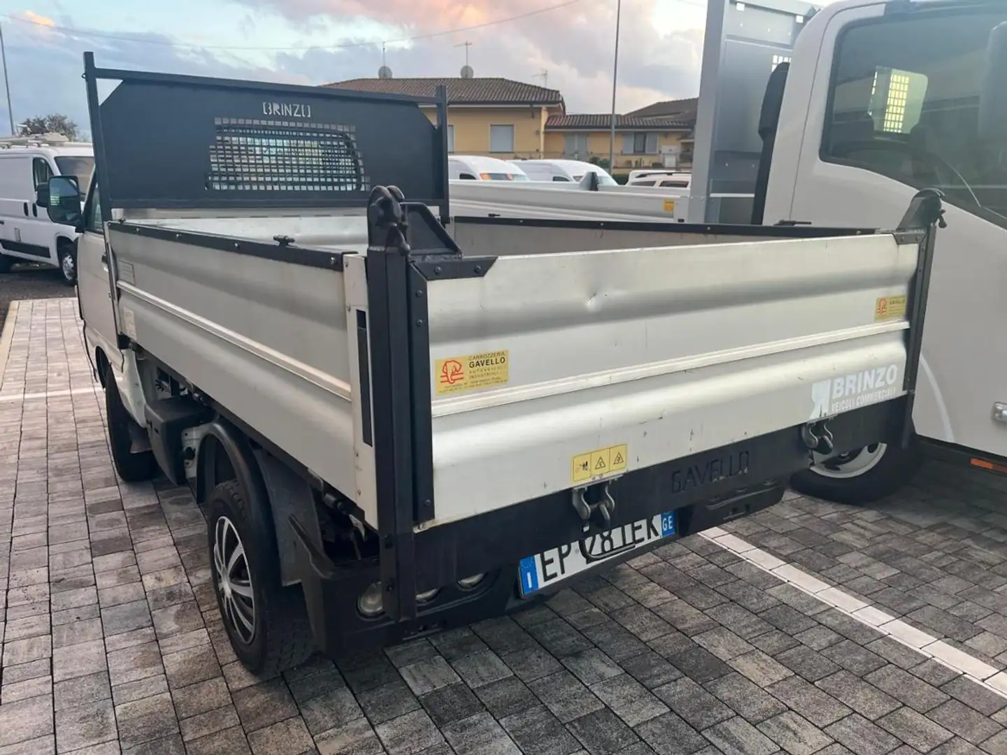 Piaggio Porter 1.2 D120 Cassonato Rib. lega Ext (1,5t) Blanc - 2