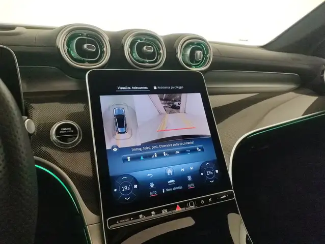 Mercedes-Benz 300 view 13