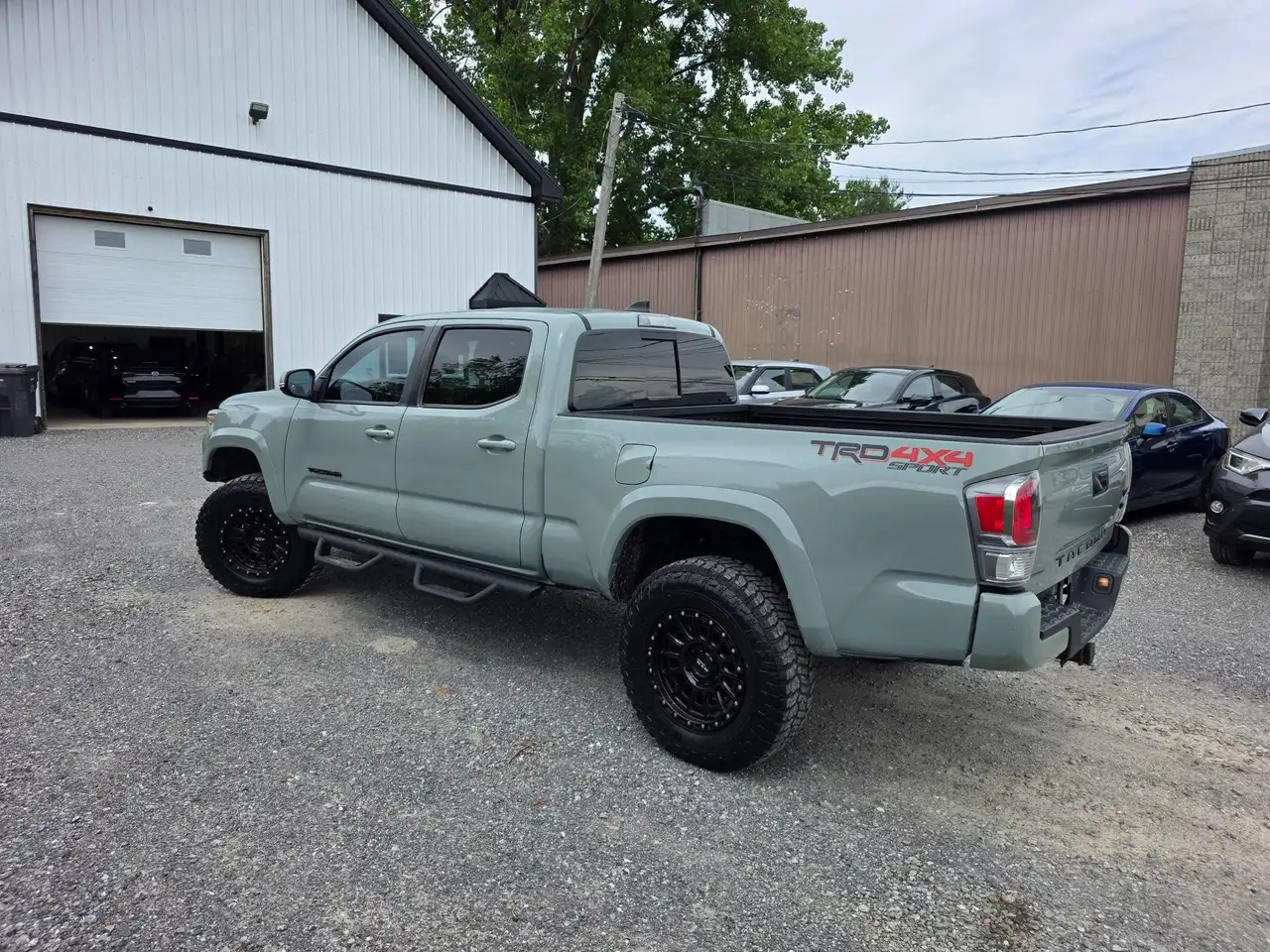 Toyota Tacoma photo Toyota Tacoma