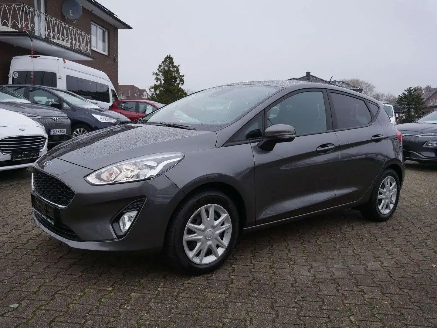 Ford Fiesta C C 1.Hd BT Klima Winterpaket GRA LED Grau - 1