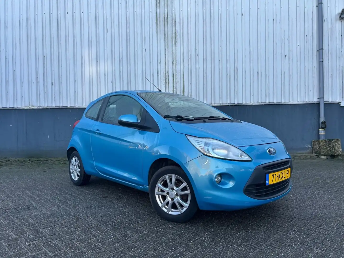 Ford Ka/Ka+ 1.2 Titanium Blau - 1