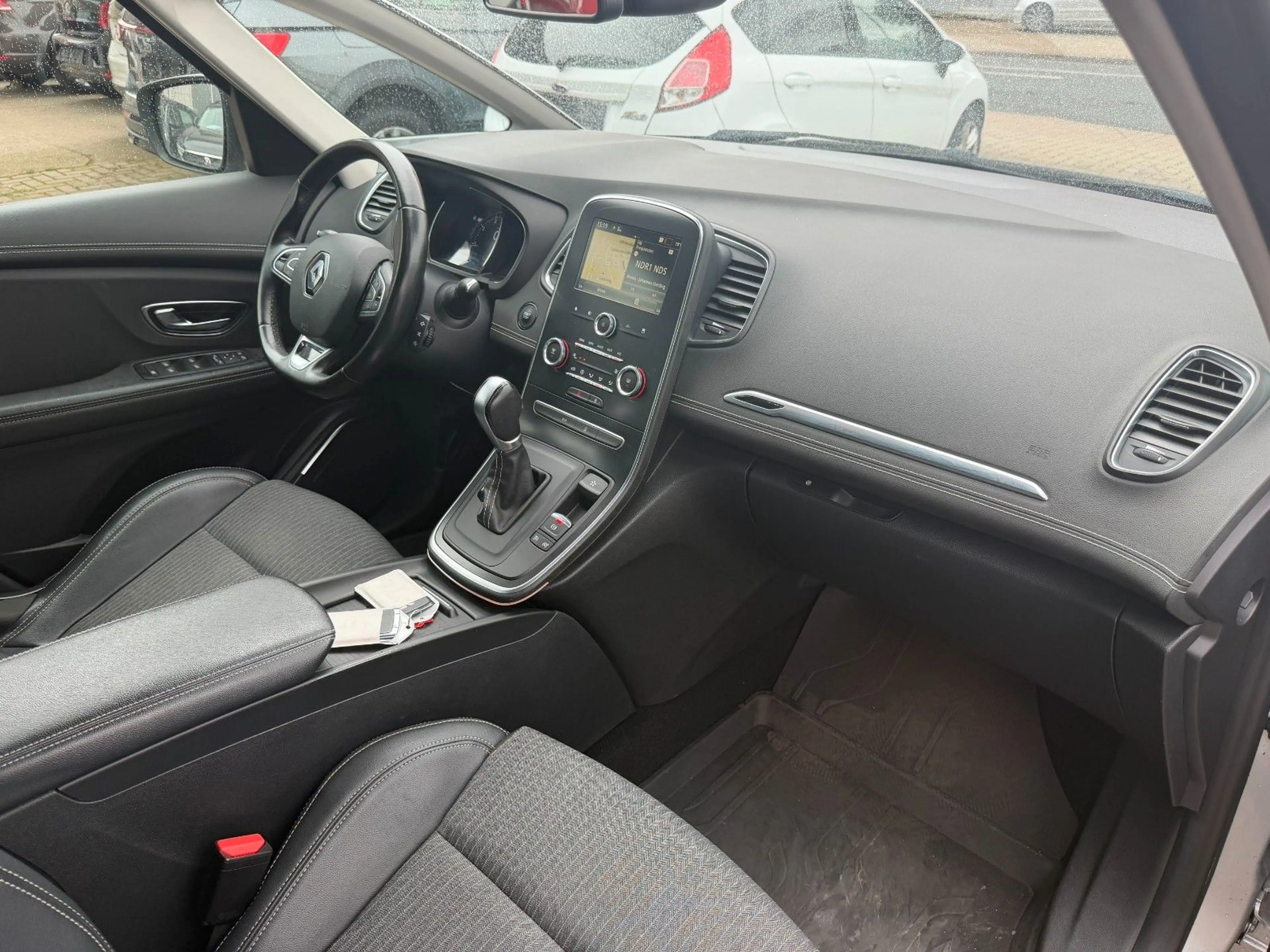 Renault Scenic IV Intens Kamera Klima Allwetter PDC MFL — photo 11