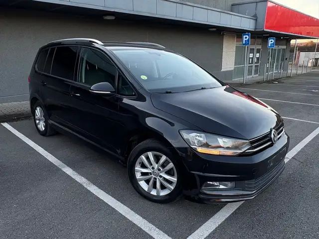 Volkswagen Touran 1.6 TDi  Highline Euro 6B