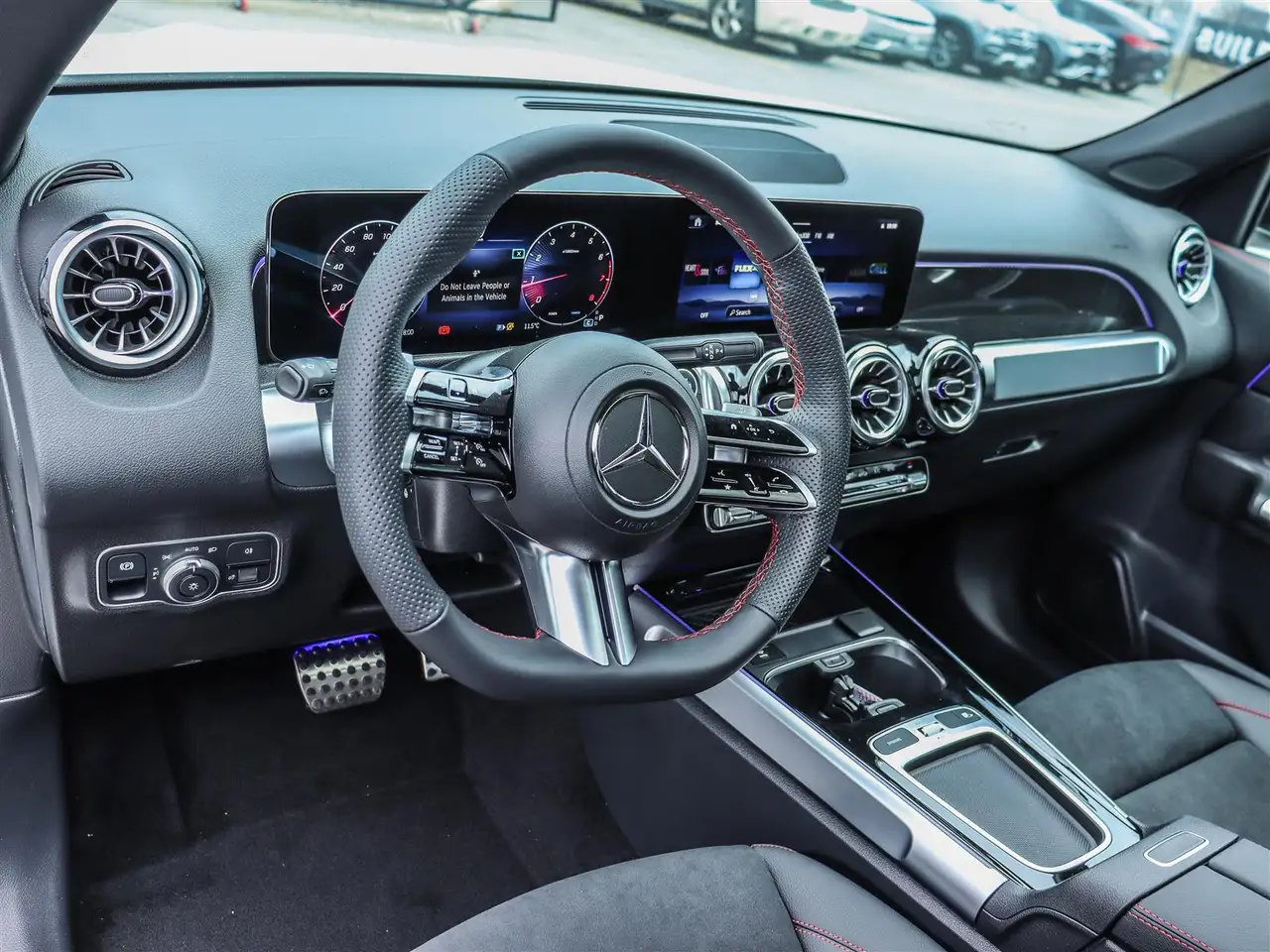Mercedes-Benz GLB снимка Mercedes-Benz GLB