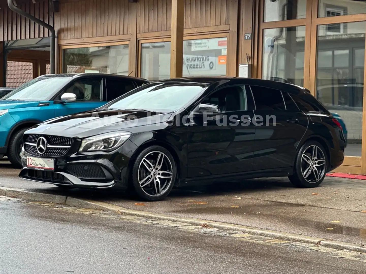 Mercedes-Benz CLA 200 CLA200 Shooting Brake AMG Night Navi LED 1.Hand Schwarz - 2