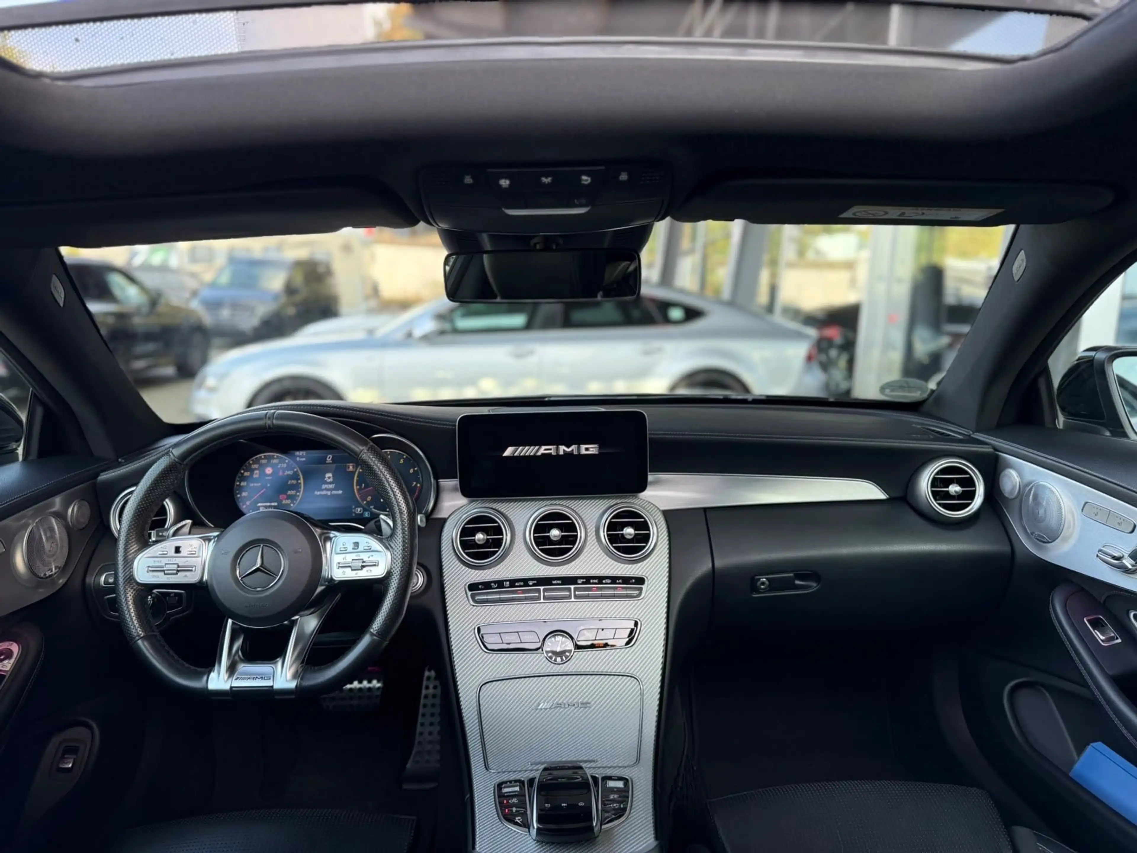 Mercedes-Benz C 63 AMG Coupe/PANO/20"/MATT/NIGHT/BURM/SBL/LED — photo 13