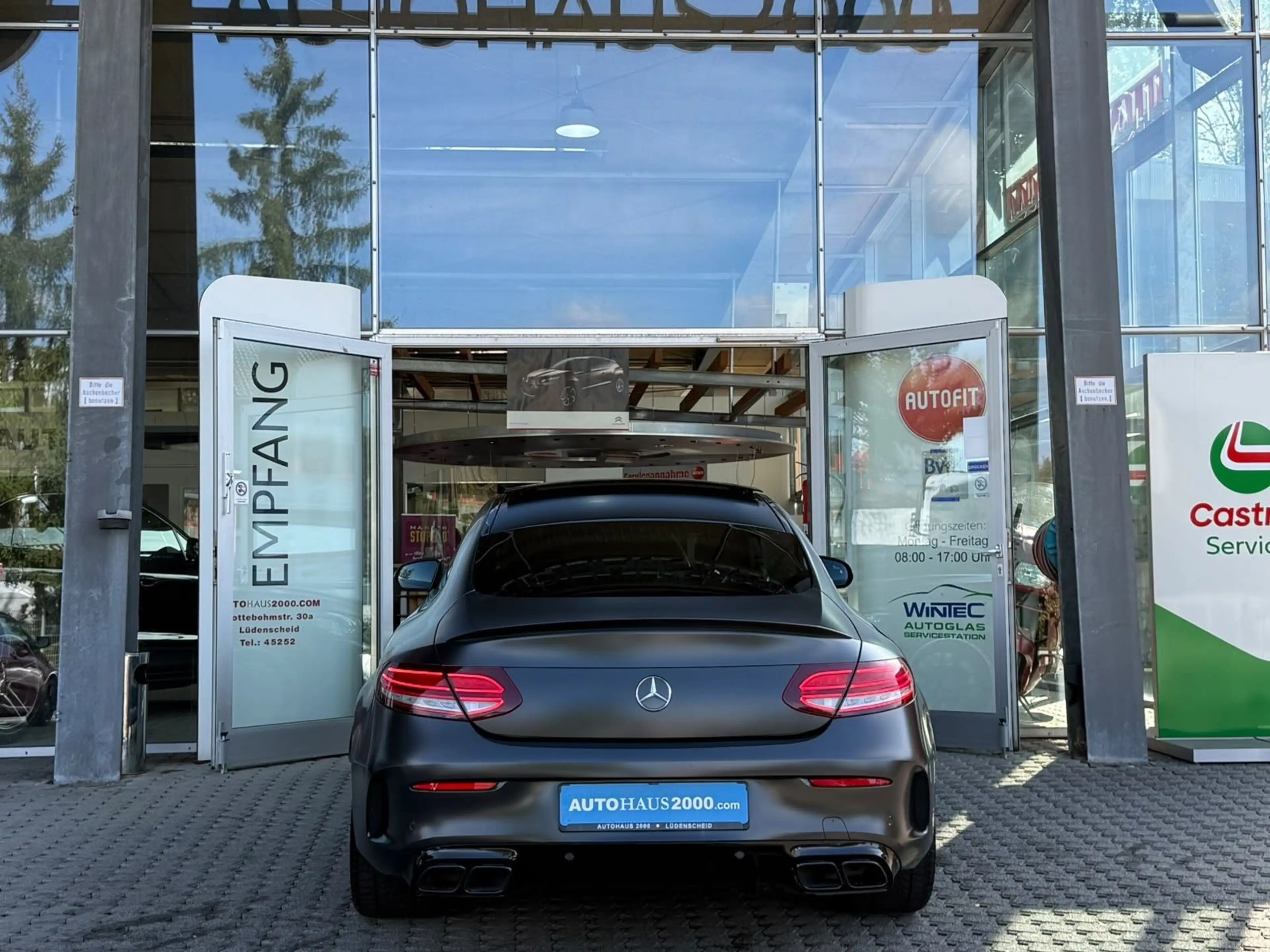 Mercedes-Benz C 63 AMG Coupe/PANO/20"/MATT/NIGHT/BURM/SBL/LED — photo 6