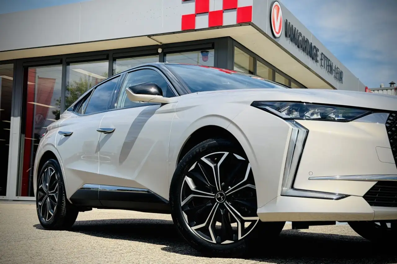 DS Automobiles DS 4 2022