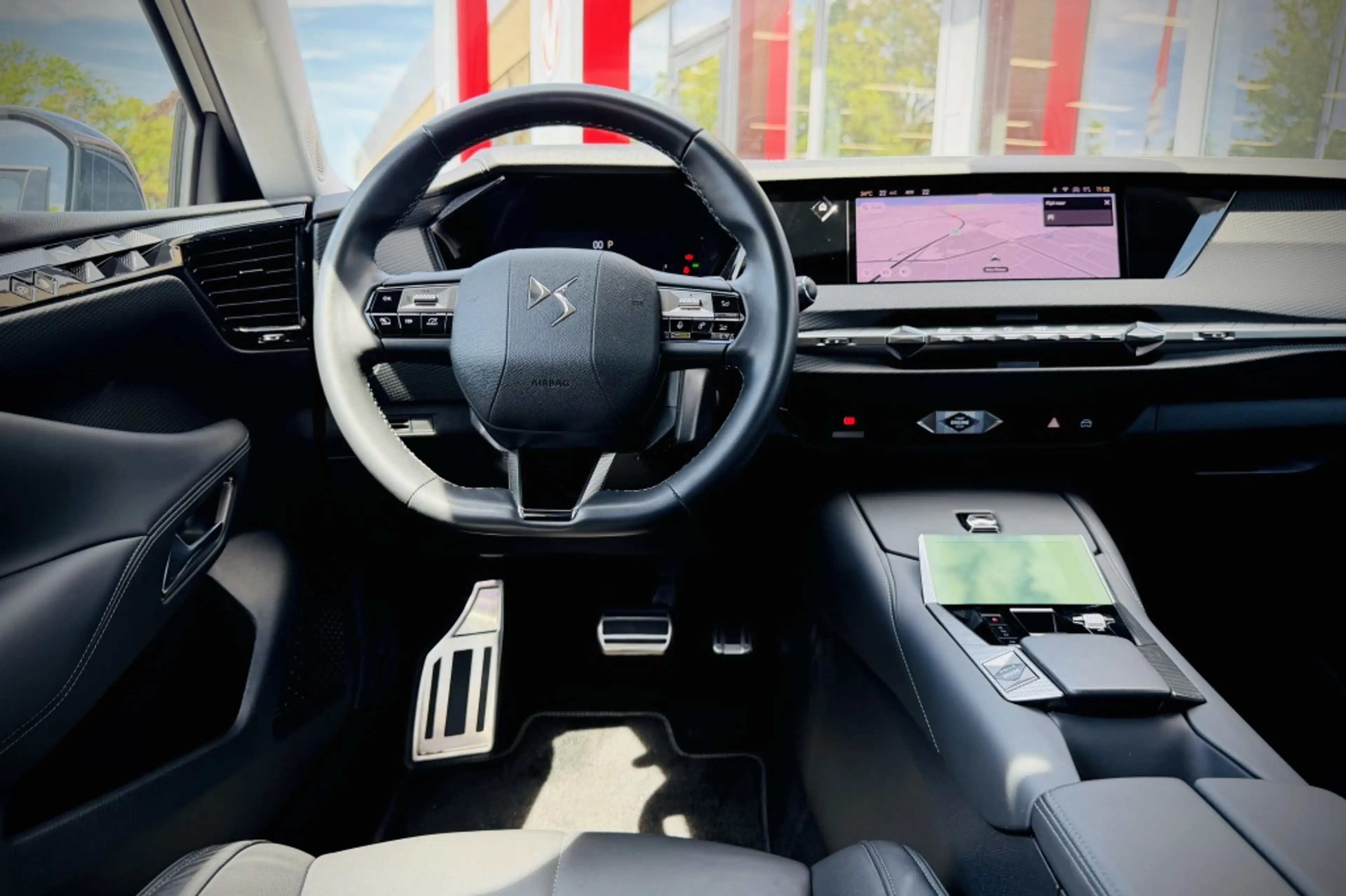 DS Automobiles DS 4 1.2 Rivoli / LEDER / CAMERA / ADAPTIEVE CRUISE — photo 21