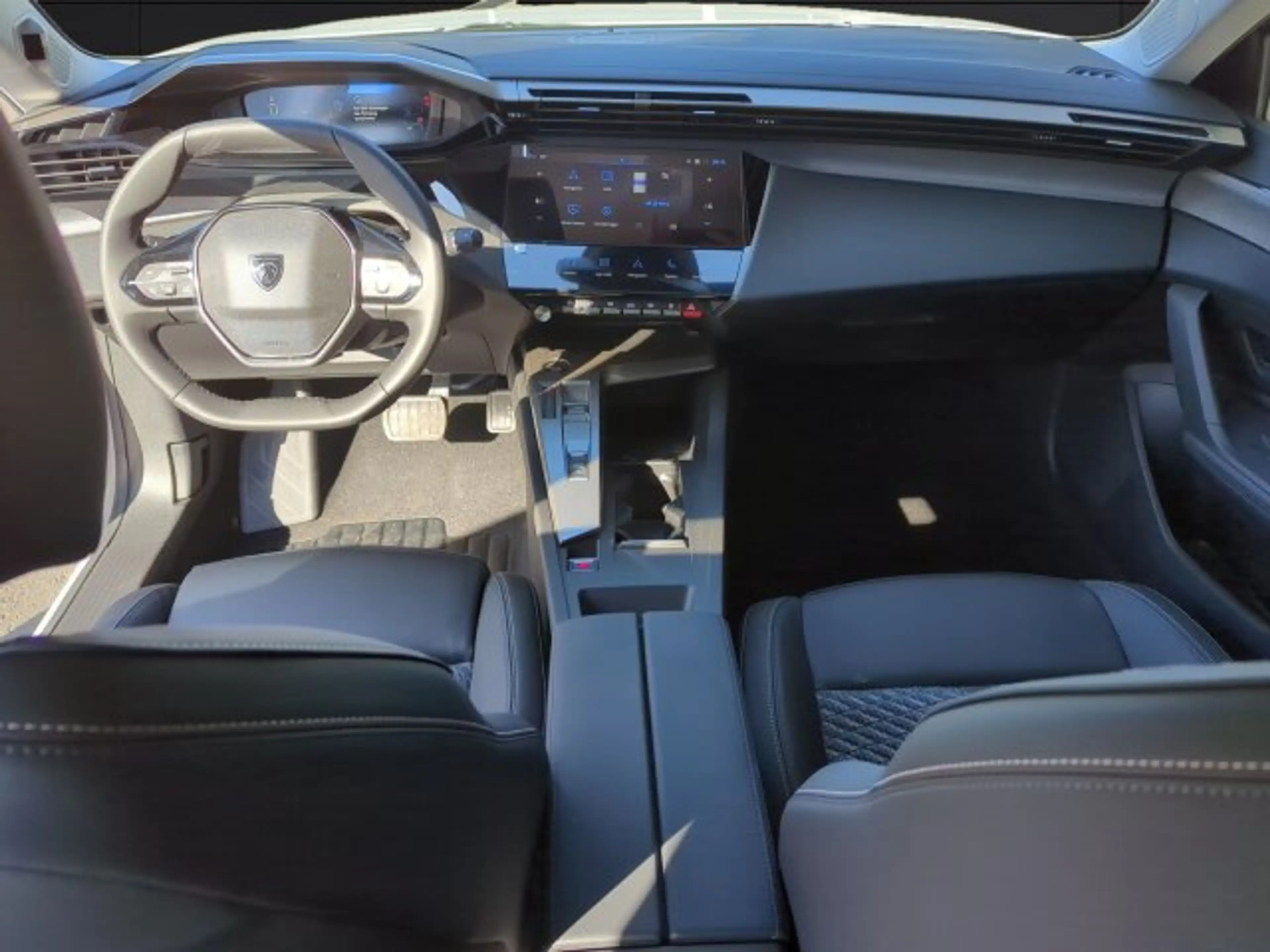 Peugeot 308 308 SW Allure 145 BAR +360°Kamera+Navigation+SHZ — photo 10