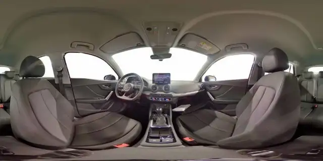 Audi Q2 view 4