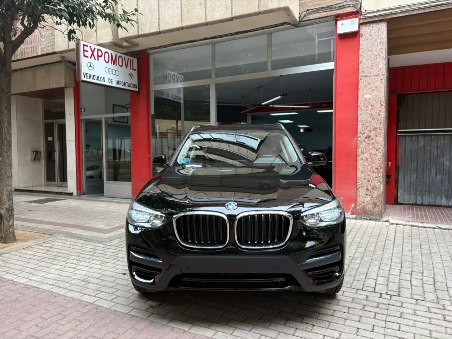 BMW X3 xDrive 20dA Noir - 2