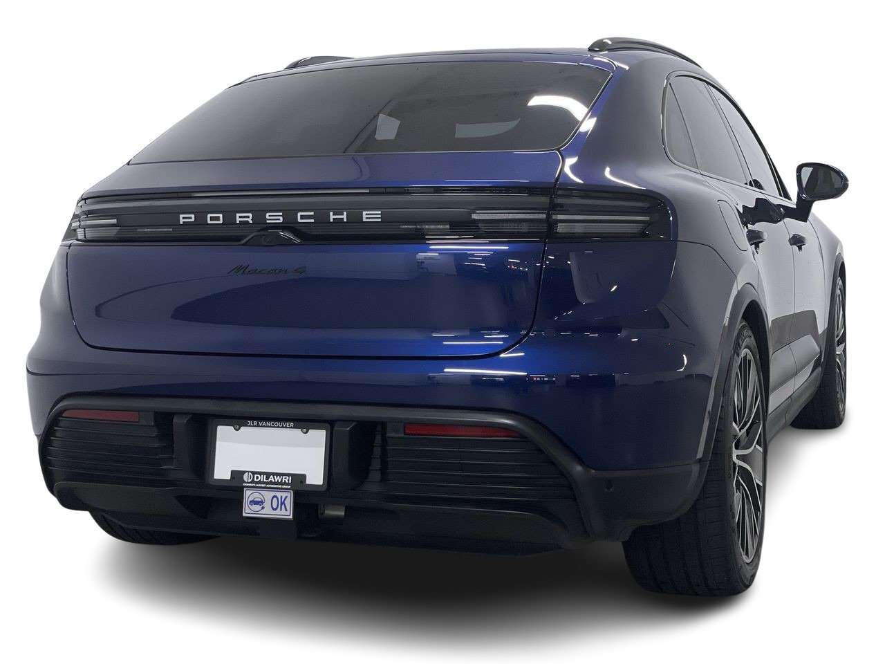 2024 Porsche Macan Electric 4 AWD | Local, No Accidents, 1 Owner | thumb 12