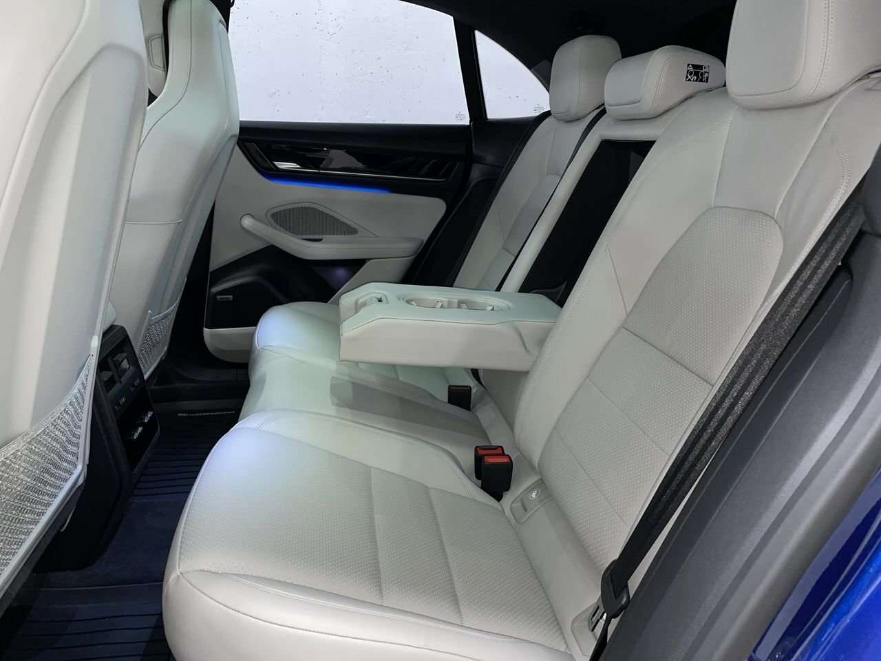 2024 Porsche Macan Electric 4 AWD | Local, No Accidents, 1 Owner | thumb 31