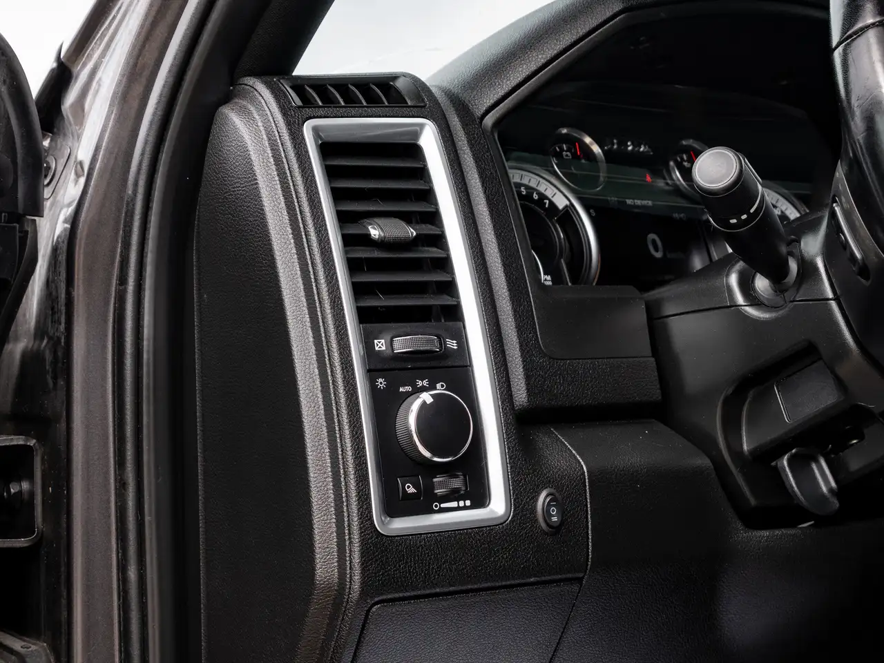 RAM 1500 photo RAM 1500