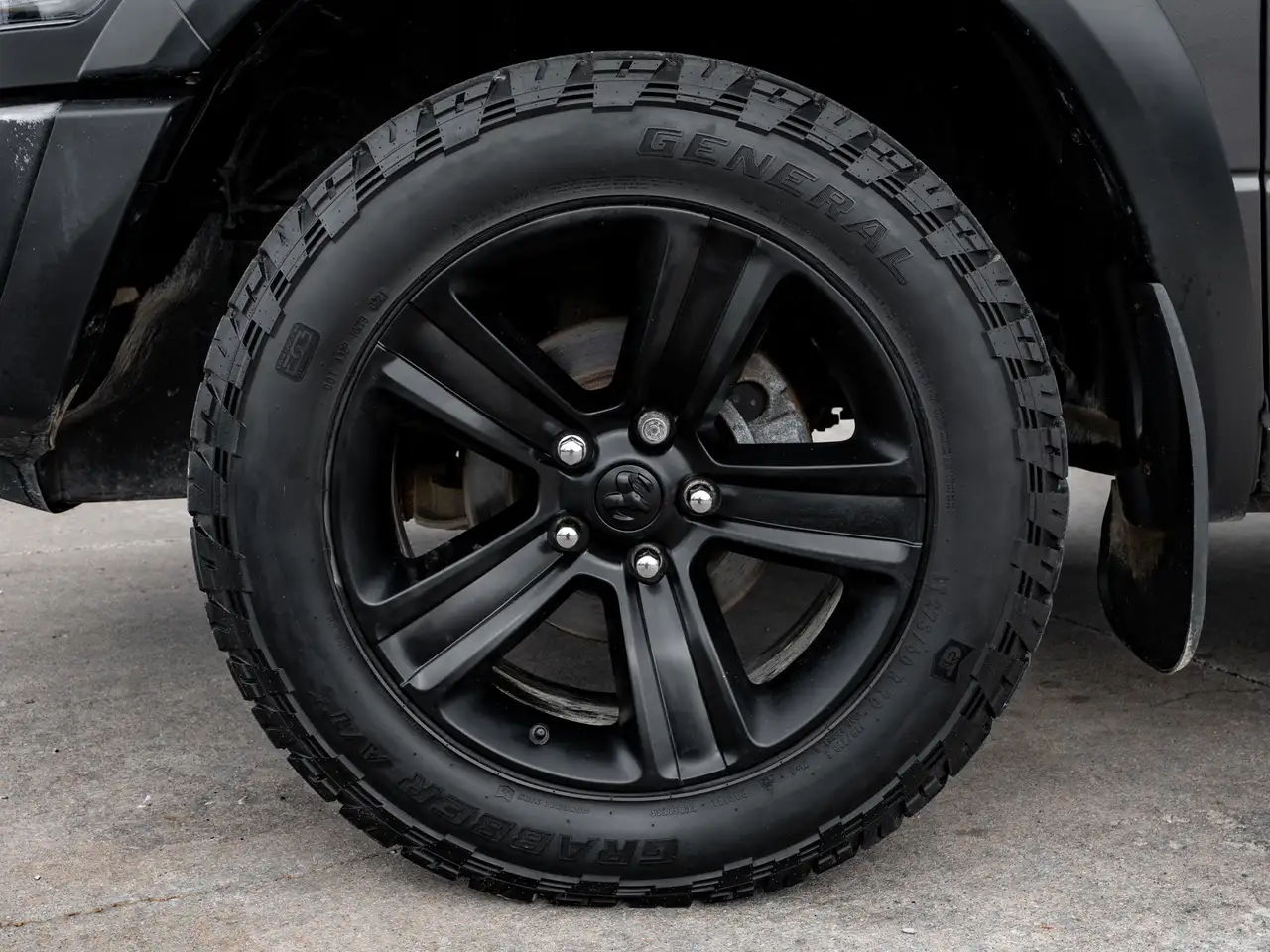 RAM 1500 photo RAM 1500