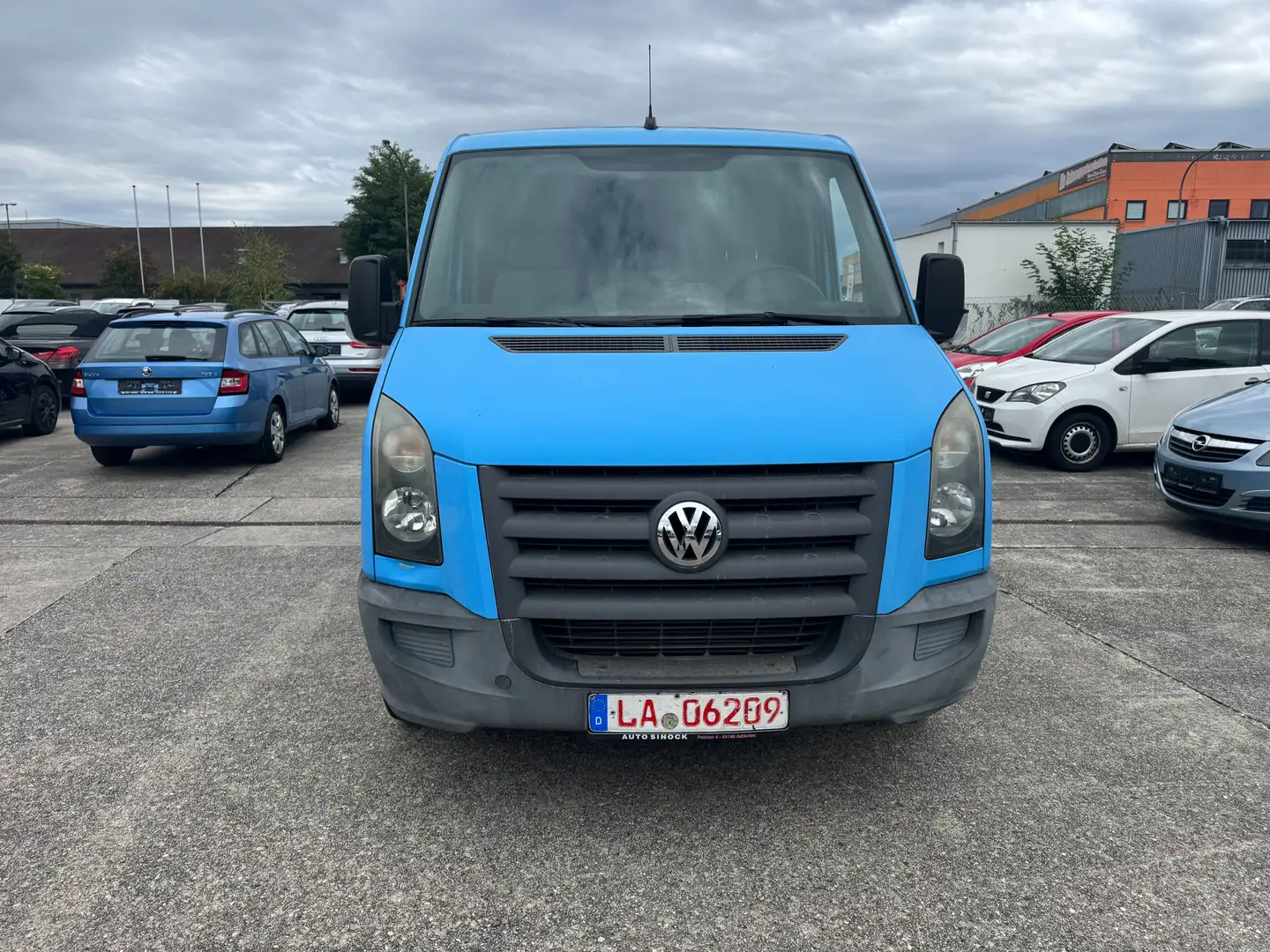 Volkswagen Crafter 35 mittel L2H1 Blau - 2