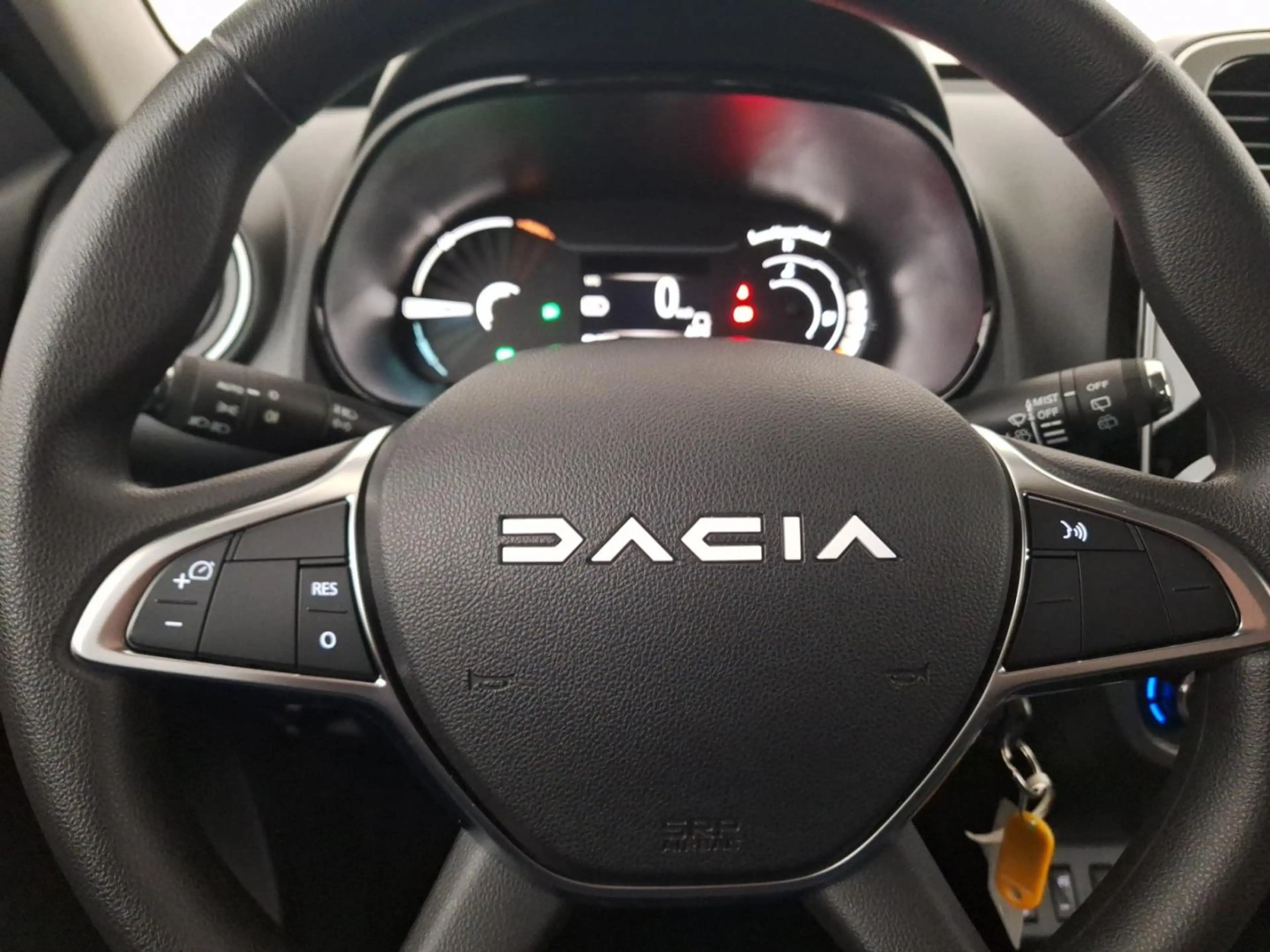 Dacia Spring ELECTRIC *CAMERA ACHTER*SENSOREN ACHTER*CARPLAY*DA — photo 11