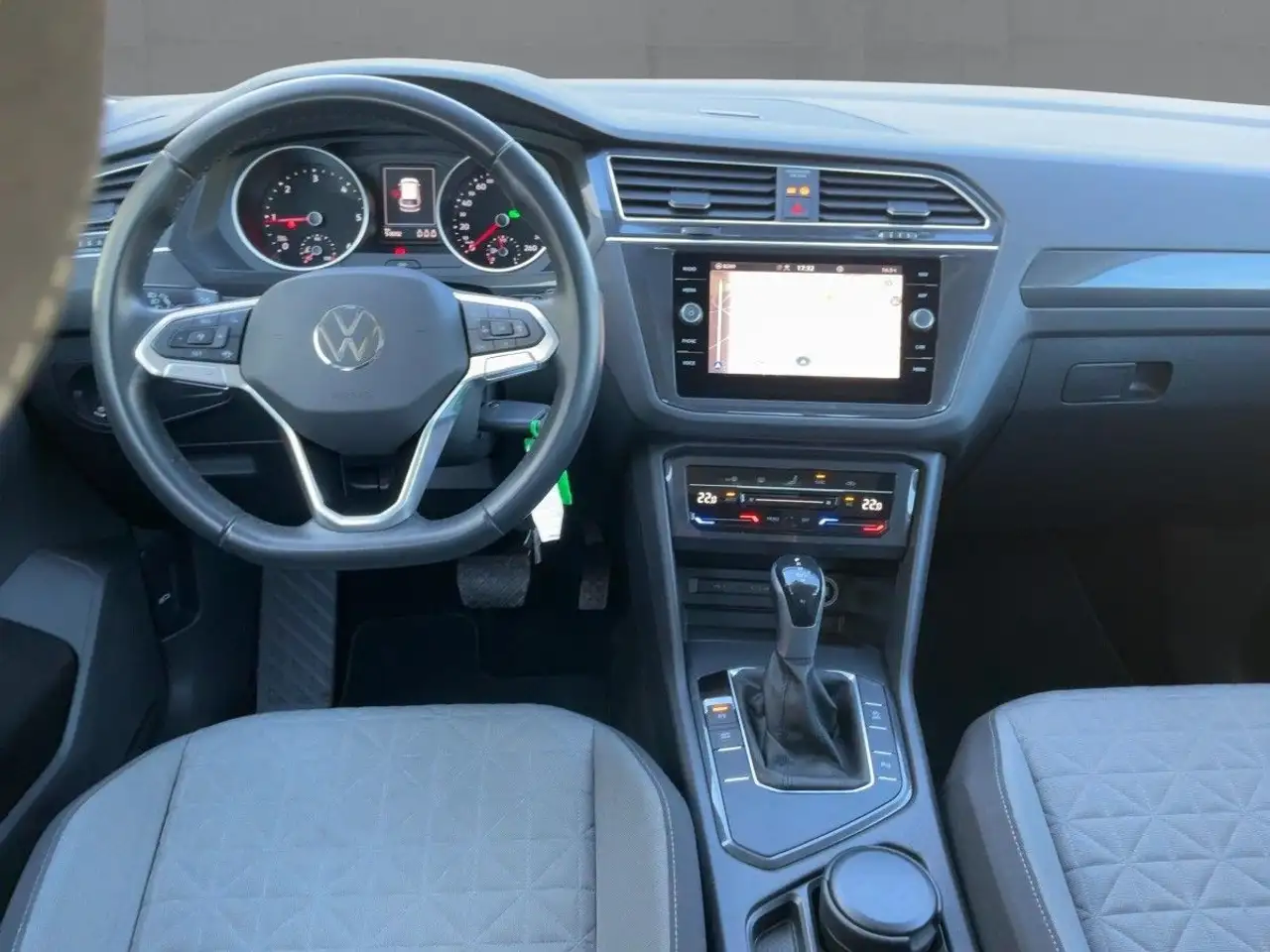 Volkswagen Tiguan 2.0 TDI DSG LIFE 5JG+LED+NAVI+APP+ACC+RFK, миниатюра 9
