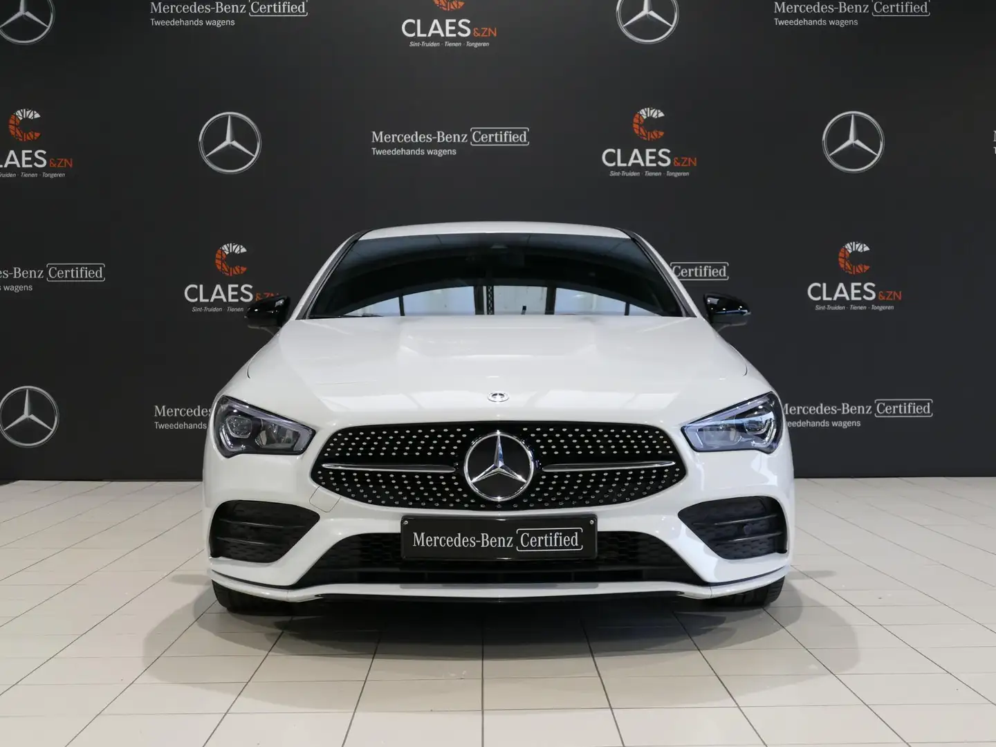 Mercedes-Benz CLA 180 180d Shooting Brake AMG Line DOS 3994 Blanc - 2