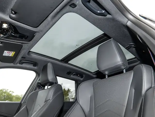 BMW X1 view 9
