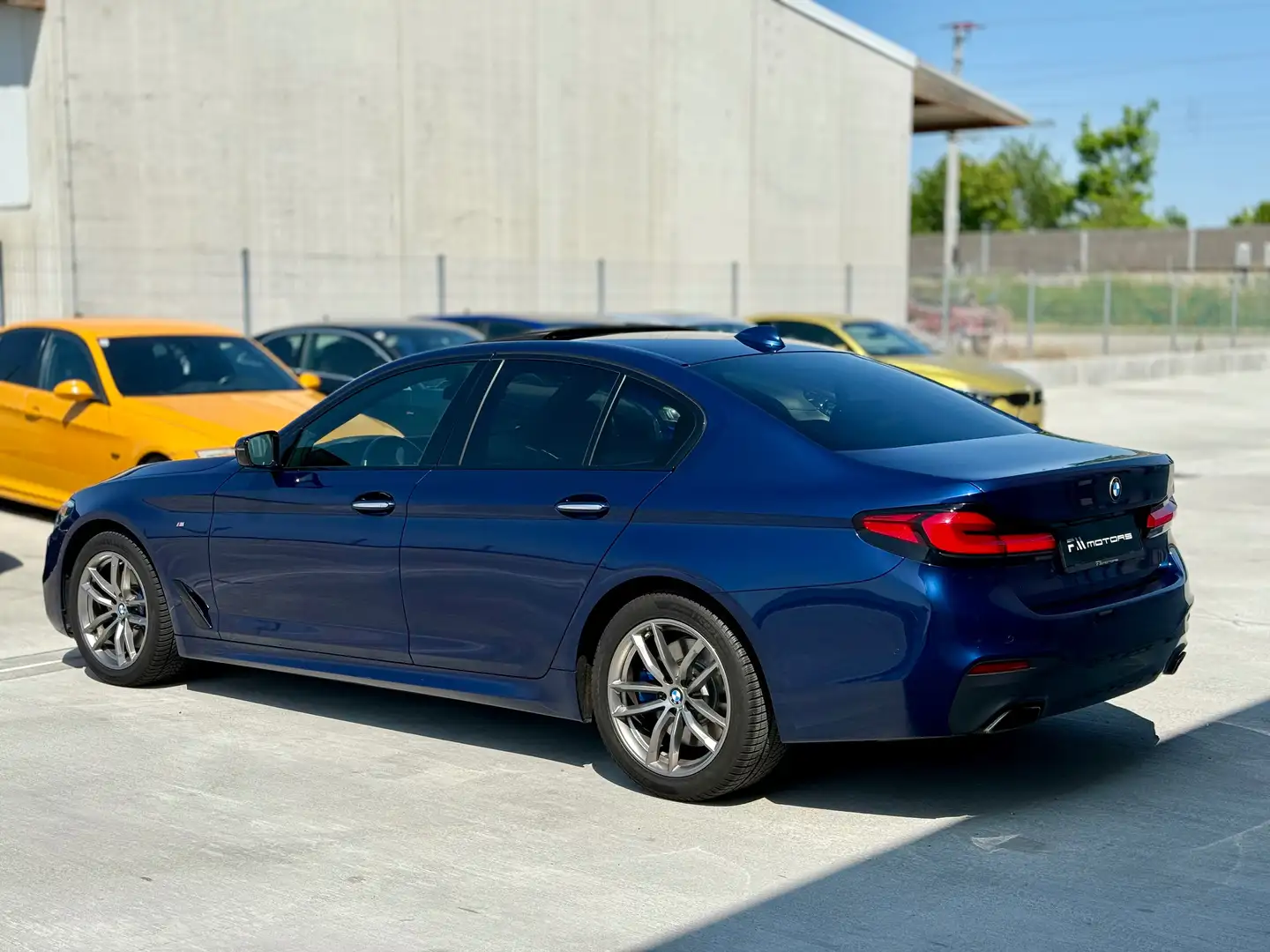 BMW 530 530d xDriveMSport,ACC,Schiebedach,Gestikst.,HEADUP Blau - 2