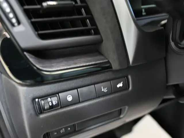 Nissan Qashqai view 24