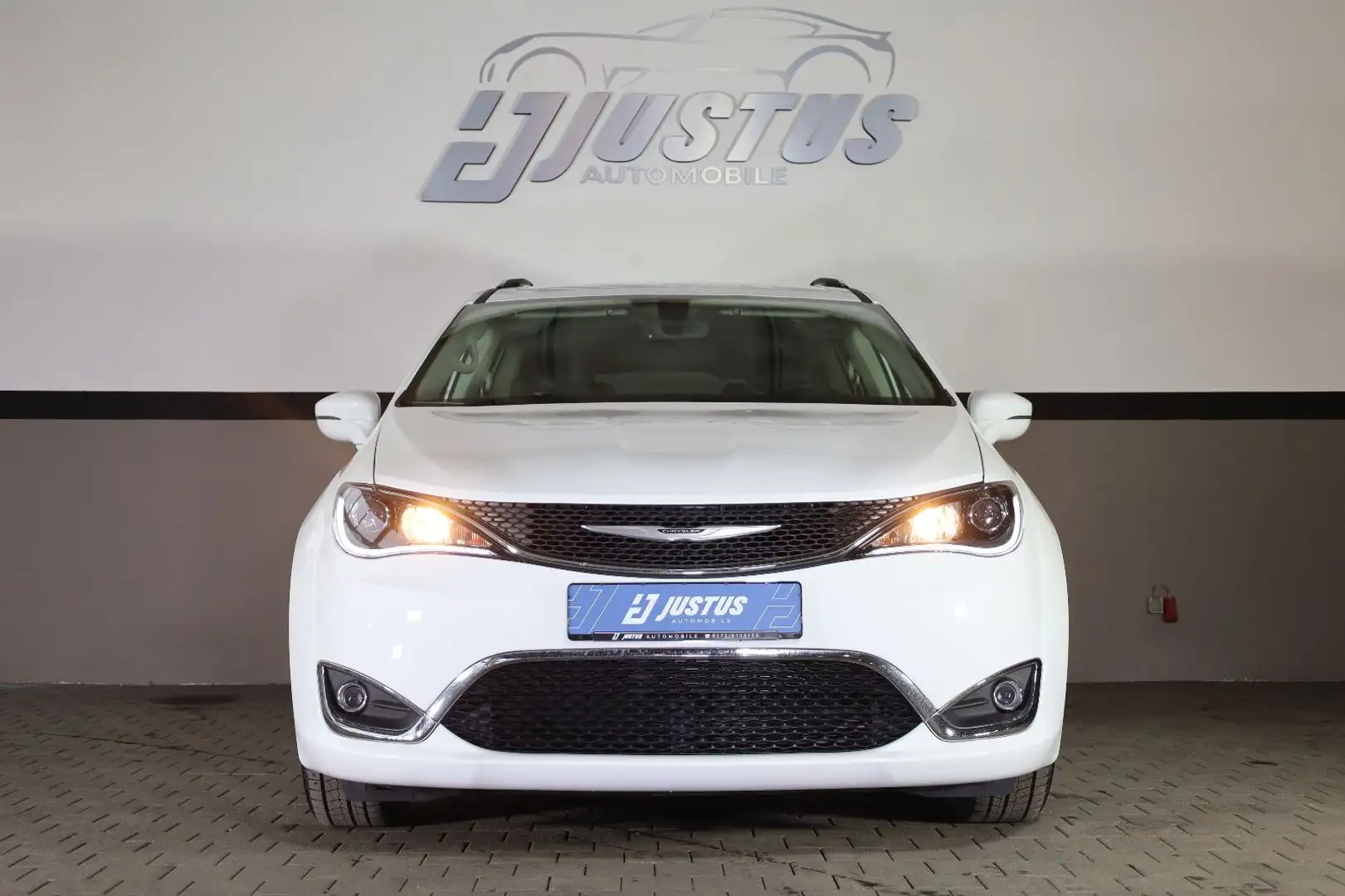Chrysler Pacifica Touring 3.6 V6/7-Sitzer/KAMERA/TOTW/R17 Білий - 2