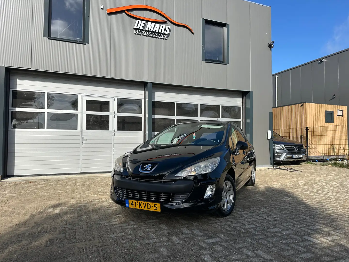 Peugeot 308 1.6 VTi XS Zwart - 1