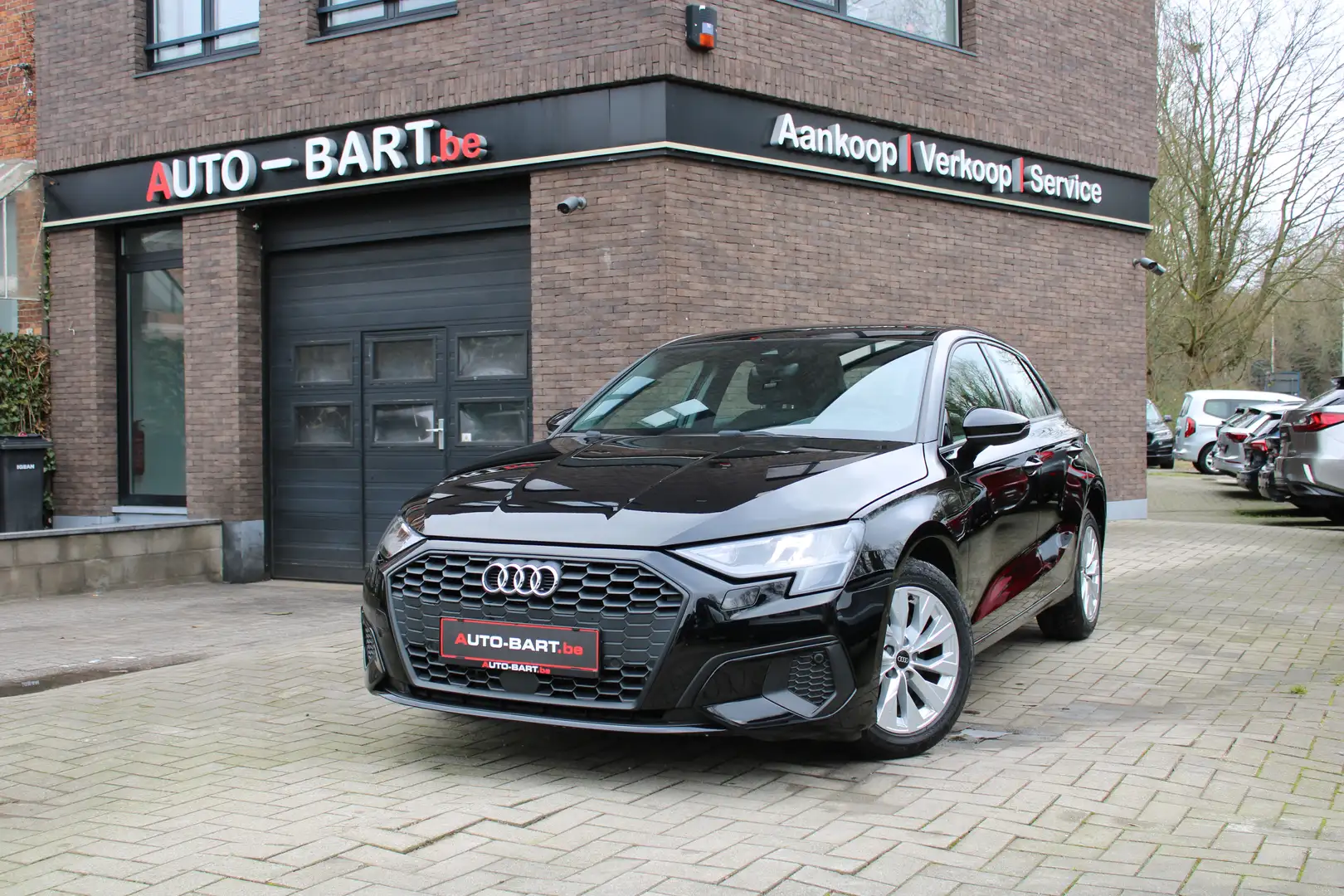 Audi A3 40 TFSIe HYBRYDE Automatik Ambiente Zwart - 1