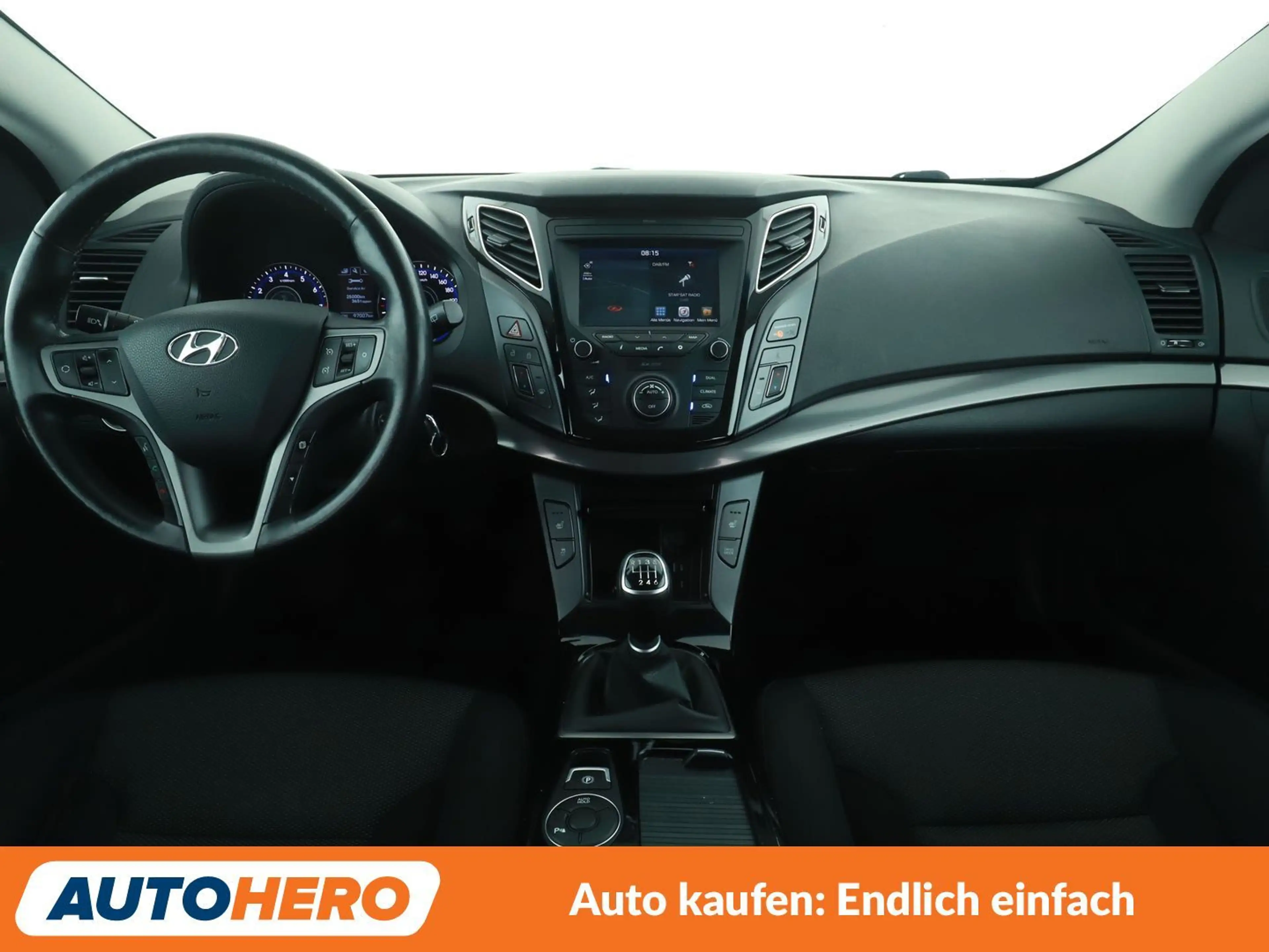 Hyundai i40 1.6 Trend Blue *NAVI*CAM*TEMPO*SHZ*ALU*KLIMA* — photo 12